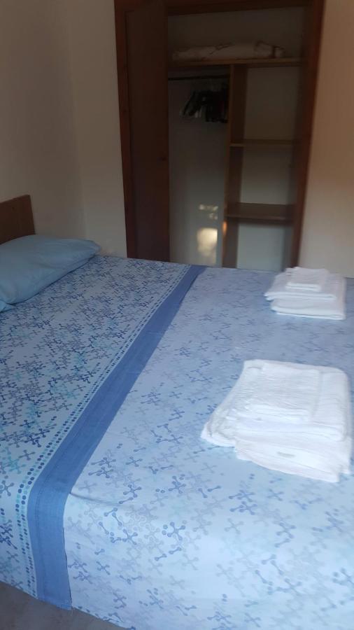 Casa Vacanza Costa Rossa Vista Mare Trinità dʼAgultu Zewnętrze zdjęcie